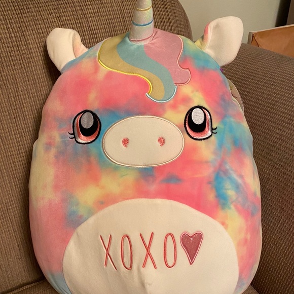 Valentine Squishmallow Anica 